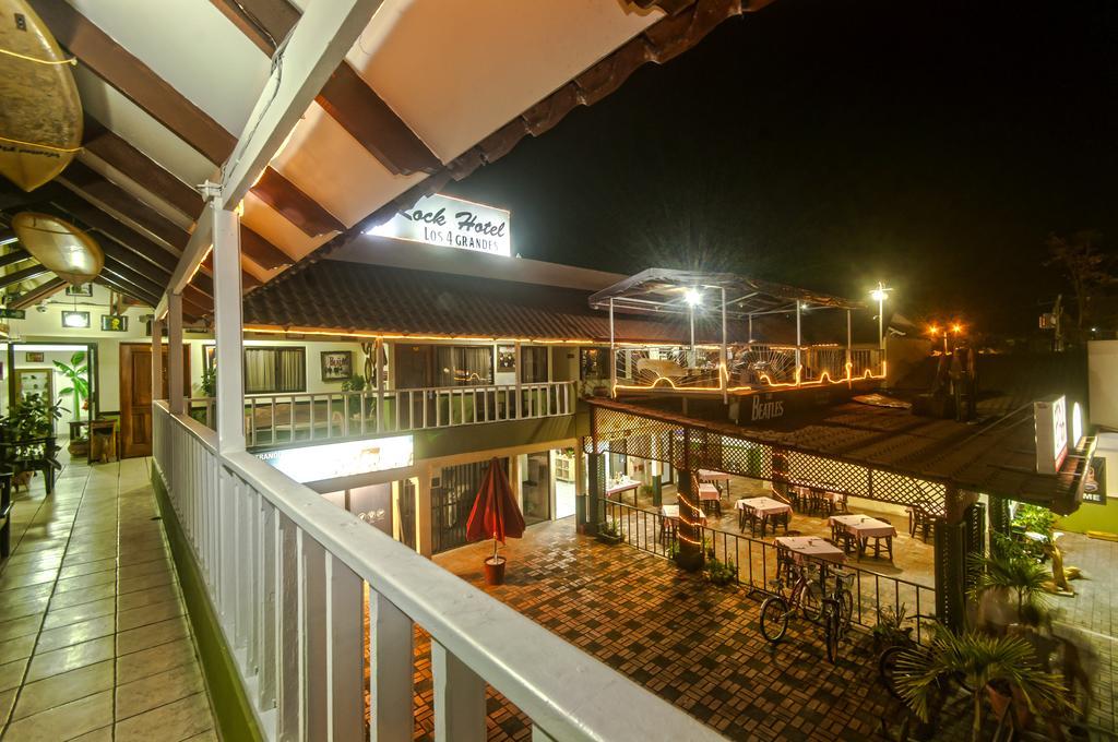 Cadillac Rock Beach Hotel Jaco Exterior photo